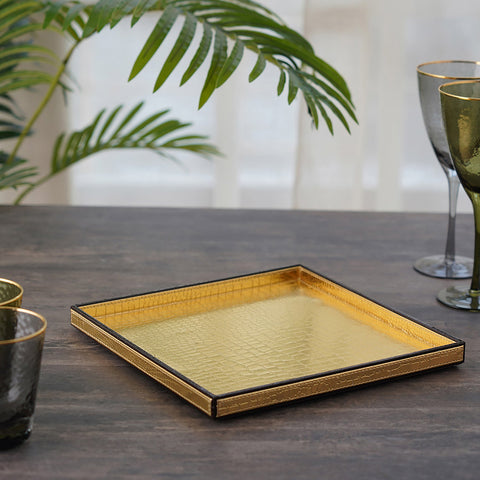 Amari Gold Square Tray