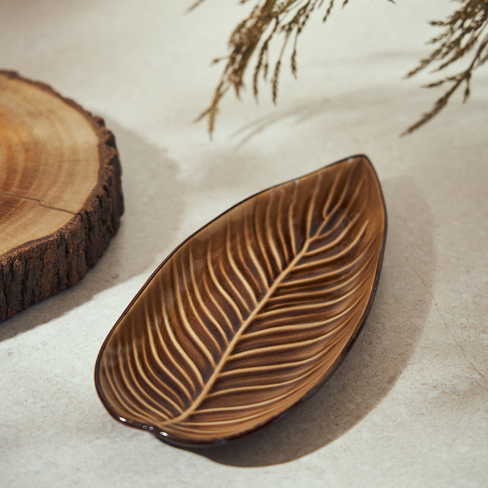 Dark Beige Crackled Ceramic Leaf Platter