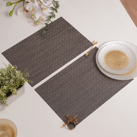 Set Of 2 Brown Geometric Design Pvc Placemats
