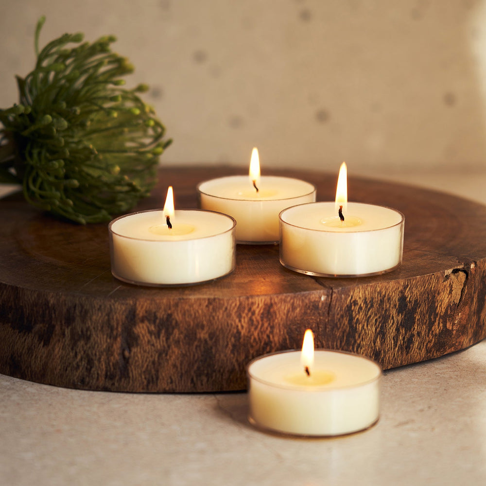 Set Of 4 White Antique Lace Tea Lights