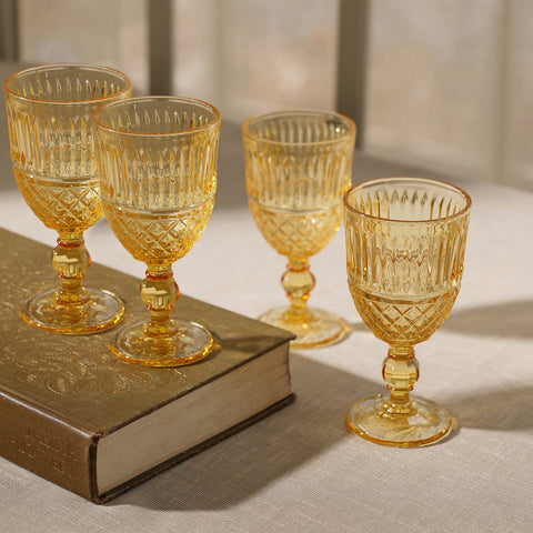 Set of 4 Brown Diamond Cut Wine Glasses