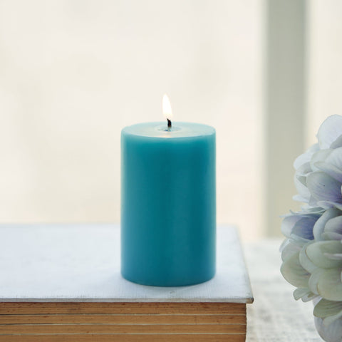 Blue Sea Breeze Pillar Candle